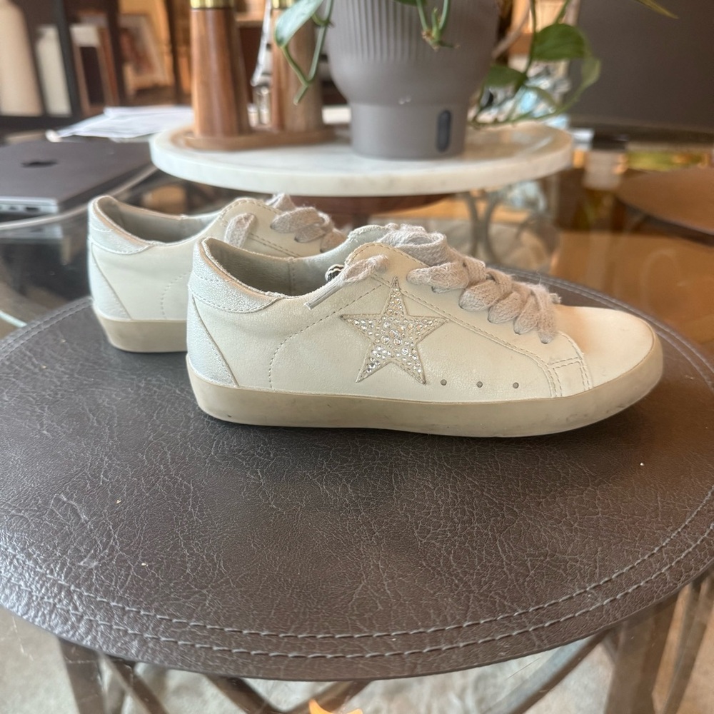 ShuShop Kids Sneakers - sz 13 - EUC!